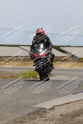 media/May-26-2025-Lets Ride (Mon) [[3bf1de1d65]]/C Group/1240pm (Wheelie Bump)/